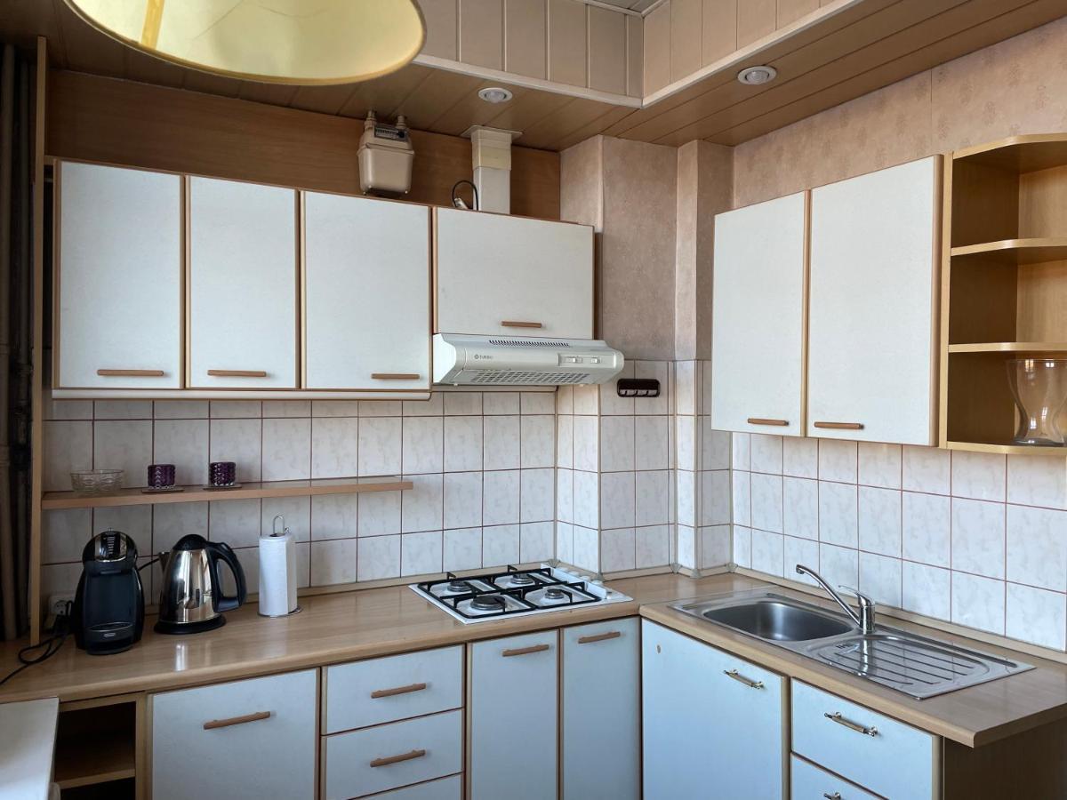 A Cozy Apartment With A Wonderful View Of The River In The Old Town Of Βίλνιους Εξωτερικό φωτογραφία